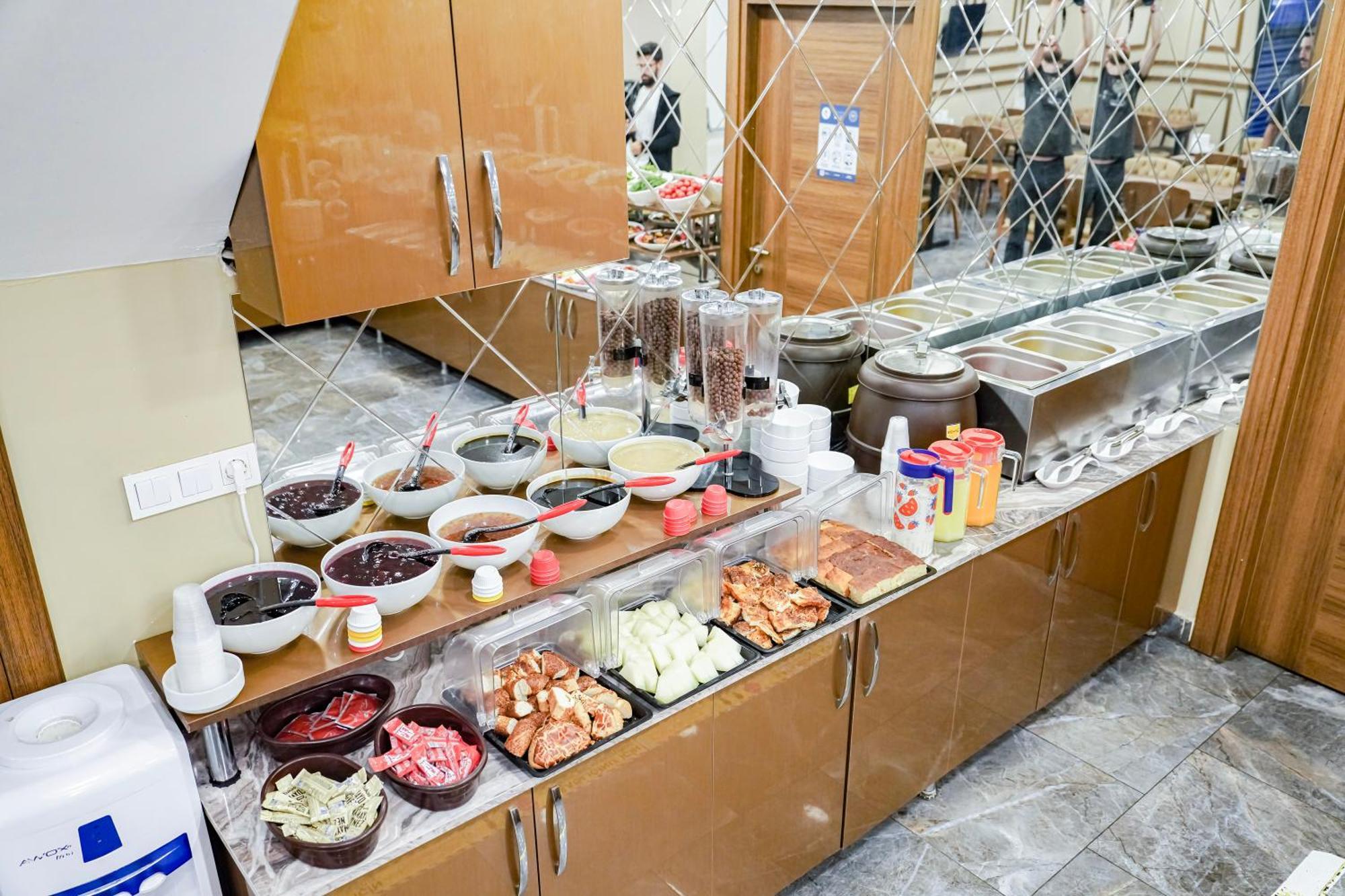 Hamit Hotel Kizilay Ankara Luaran gambar